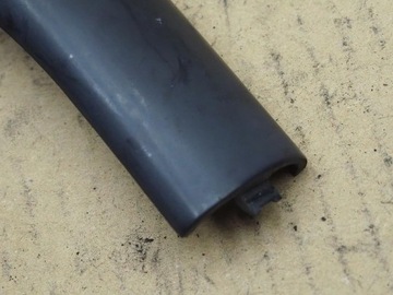 накладка на рейлинг задний правый MERCEDES ML W163