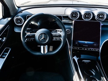 Mercedes GLC C254/X254 Coupe 2.0 220d 197KM 2025 MERCEDES-BENZ GLC 220 d 4-Matic AMG Line 2.0 (197KM) 2025, zdjęcie 8