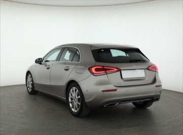 Mercedes Klasa A W177/V177 Hatchback 2.0 220 190KM 2019 Mercedes A A 220, Salon Polska, Serwis ASO, zdjęcie 3