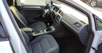 Volkswagen Golf VII Hatchback 3d 2.0 TDI-CR DPF 150KM 2013 Volkswagen Golf 7 VII 2.0 TDI 150 kM Klima Navi Czujniki Grzane Fotele Gwa, zdjęcie 6