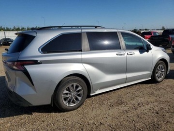 Toyota Sienna III 2024 Toyota Sienna LE 2024 2.5l 2.5 Hybryda 245KM, zdjęcie 3