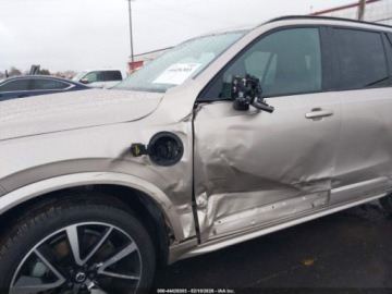 Volvo XC90 II SUV Plug-In 2.0 T8  455KM 2023 Volvo XC 90 2023 VOLVO XC90 RECHARGE PLUG-IN HYBRID T8 PLUS DARK THEME 7-S, zdjęcie 6