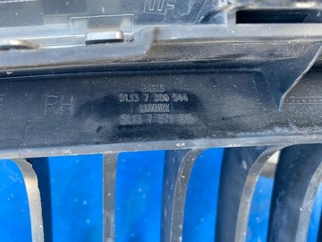 BMW 2 F45 F46 MŘÍŽKA LEDVINA PRAVÁ LEVÝ KOMPLET 51137300543 51137300544