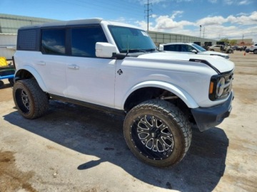Ford Bronco VI 2024 Ford Bronco Outer Banks 2024 2.7 Benzyna 315KM, zdjęcie 4