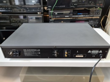 Стереотюнер NAD 412