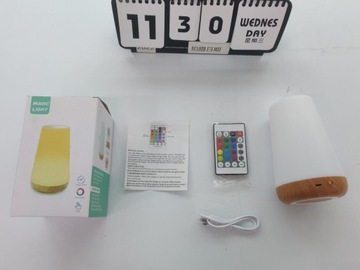 BEZPRZEWODOWA LAMPKA LAMPKA NOCNA 13 KOLORY DOTYKOWA RGB PILOT