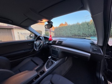 BMW Seria 1 E81/E87 Hatchback 5d E87 2.0 118d 143KM 2010 BMW Seria 1 BMW Seria 1 E8E87 2.0 2.0 Diesel 143KM Super Stan, zdjęcie 28