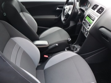 Volkswagen Polo V Hatchback 5d 1.2 60KM 2013 VW Polo 1.2 12V, GAZ, Klima, Tempomat,ALU, zdjęcie 8