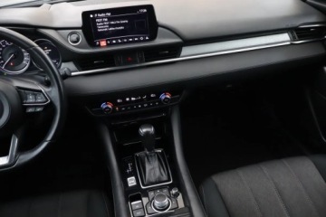 Mazda 6 III Sport Kombi Facelifting 2018 2.0 Skyactiv-G 145KM 2019 Mazda 6 2.0 Skyactiv-G, Salon Polska, Serwis ASO, zdjęcie 7
