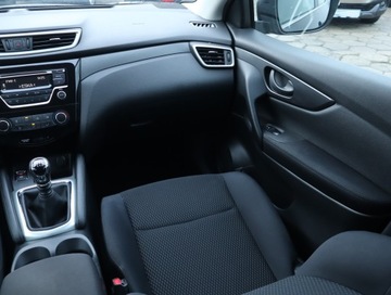 Nissan Qashqai II Crossover 1.2 DIG-T 115KM 2015 Nissan Qashqai 1.2 DIG-T, Salon Polska, zdjęcie 7