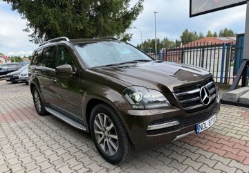 Mercedes Klasa GL X164 Off-roader Facelifting 500 388KM 2012
