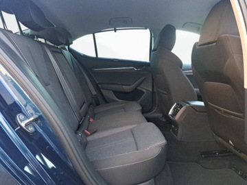 Skoda Octavia IV Liftback 2.0 TDI 150KM 2021 Skoda Octavia Style, Matrix, Head-Up, Smart Link, Asystenci, Keyless 2.0, zdjęcie 38