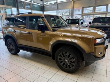 Toyota Land Cruiser VII Terenowy 5d 2.8 D-4D 204KM 2025 Od ręki - Executive 2.8 MHEV 205KM | Podgrzewane fotele!, zdjęcie 1