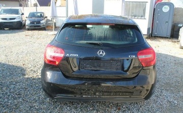 Mercedes Klasa A W176 Hatchback 5d 1.8 200 CDI BlueEFFICIENCY 136KM 2013 Mercedes-Benz Klasa A 1.8 Diesel 136KM, zdjęcie 5