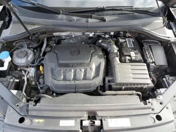 Volkswagen Tiguan II 2023 Volkswagen Tiguan 2023, 2.0L, 4x4, SE R-LINE BLACK, po gradobiciu 2.0 184KM, zdjęcie 10