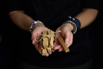 Пало Санто, сертифицированный из Перу Бурсера, 200 г.