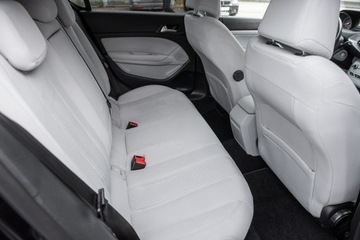 Peugeot 308 II Hatchback 5d 1.6 BlueHDi 120KM 2016 Peugeot 308 GT-Line 1.6BlueHDI 120KM Full Led Navi, zdjęcie 7