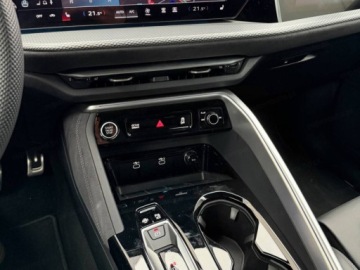 Audi Q5 II SUV Facelifting 2.0 40 TDI 204KM 2026 AUDI Q5 TDI quattro S line Suv 2.0 (204KM) 2026, zdjęcie 11