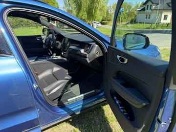Volvo XC60 II Crossover D5 235KM 2020 Volvo XC 60 2.0D5 235KM R-Design Najbogatsza wersj, zdjęcie 20