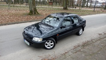 Ford Escort VII Hatchback 1.3 i 60KM 1996