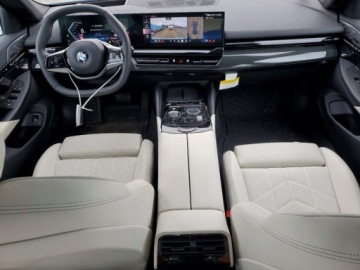 BMW Seria 5 G90-91 2025 BMW Seria 5 530xi 2025 2.0 Benzyna 248KM, zdjęcie 8