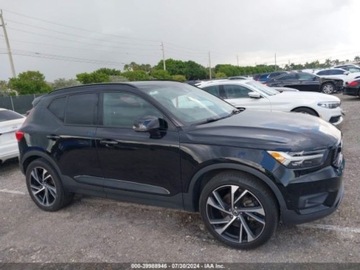 Volvo XC40 2022 Volvo XC 40 2022 Volvo XC40 T5 AWD R-Design 2.0 Benzyna 252KM, zdjęcie 11