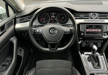Volkswagen Passat B8 Variant 2.0 TSI BlueMotion Technology 220KM 2016 Volkswagen Passat Highline Pakiet Business, 220KM, DCC, ACC, GPS, Asysten, zdjęcie 4