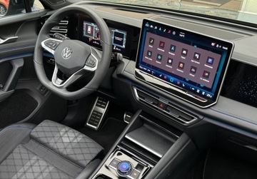 Volkswagen Tiguan III 2024 Volkswagen Tiguan 4Motion R-Line Pakiety, Kamera 360, Hak, Matrix, GPS, A, zdjęcie 16
