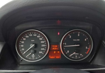 BMW X1 E84 Crossover xDrive20d 177KM 2011 BMW X1 2.0D Xdrive 177KM BIXenon Automat Klimatroni Tempomat Faktur Gwaran, zdjęcie 31