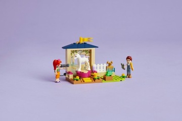 Конюшня для пони LEGO Friends 41696