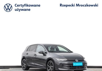 Volkswagen Golf VIII Variant 1.5 eTSI 150KM 2024 Volkswagen Golf Alarm antywlamaniowy, Keyless Access, System Travel Assist, zdjęcie 2