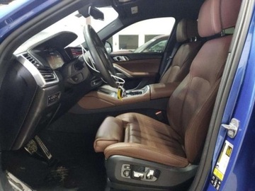 BMW X6 G06 2020 BMW X6 2020, 4.4L, 4x4, M50i, od ubezpieczalni 4.4 Benzyna 523KM, zdjęcie 7