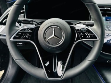 Mercedes Klasa E W214 Sedan 2.0 200 204KM 2026 E Klasa 200 4-Matic Exclusive 2.0 (204KM) 2026, zdjęcie 8