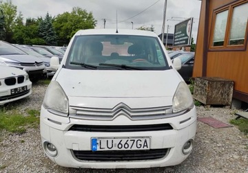 Citroen Berlingo II Combi Facelifting 1.6 HDI 90KM 2014 Citroen Berlingo 2014r, Salonowy, 1.6 HDI. Lekko uszkodzony tyl. Jezdzi. V, zdjęcie 16