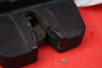 ЗАМОК ЗАДНЕЙ ДВЕРИ 09180104 OPEL VECTRA C HB 02R