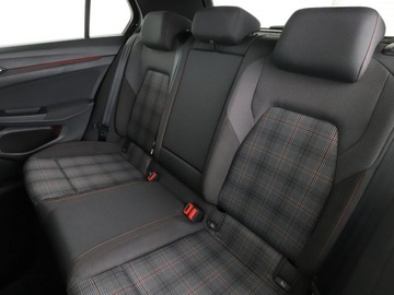 Volkswagen Golf VII GTI 5d Facelifting 2.0 TSI 245KM 2020 Volkswagen Golf DSG full LED virtual cocpit grzane, zdjęcie 16
