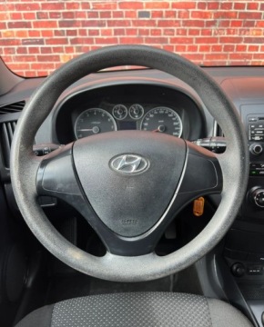 Hyundai i30 I Hatchback Facelifting 1.4 DOHC 109KM 2011 Hyundai i30 klima Isofix super stan Gwarancja w cenie Warszawa VKWK 1.4, zdjęcie 24