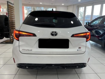 Toyota Corolla XII TS Kombi Facelifting 1.8 Hybrid 140KM 2026 Szybki odbiór - GR Sport 1.8 Hybrid 140KM | Podgrzewane fotele!, zdjęcie 3