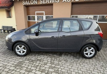 Opel Meriva II Mikrovan Facelifting 1.4 Twinport ECOTEC 100KM 2016 Opel Meriva 1,4 100KM Klimatyzacja 2xPDC 1Wlasciciel 1.4 Benzyna 100KM, zdjęcie 10