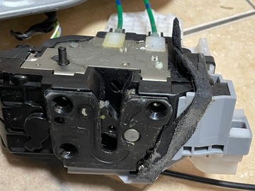 Hyundai OE 83480-2R050 system mocowania podnośnika drzwi I30