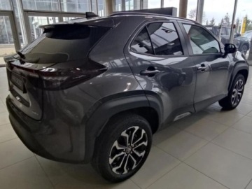 Toyota 2025 Od ręki - Style 1.5 Hybrid 130KM | Podgrzewane fotele!, zdjęcie 2