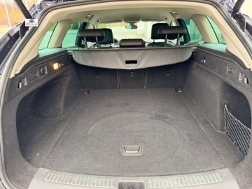 Opel Insignia I Sports Tourer Facelifting 2.0 CDTI Ecotec 170KM 2017 Opel Insignia 2.0 CDTI 170KM, 4x4, intellux, hak, skora, navi, bogata opcj, zdjęcie 11