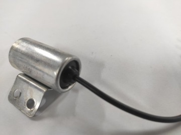 КОНДЕНСАТОР М-72 К-750 УРАЛ ДНЕПР