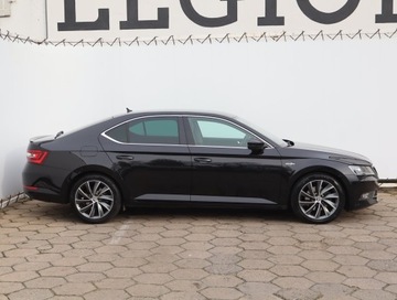 Skoda Superb III Liftback 1.8 TSI 180KM 2016 Skoda Superb 1.8 TSI, Salon Polska, Serwis ASO, zdjęcie 4