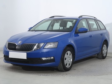 Skoda Octavia III Kombi Facelifting 1.6 TDI 115KM 2018 Skoda Octavia 1.6 TDI, Salon Polska, zdjęcie 1