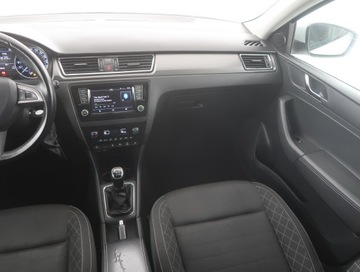 Skoda Rapid II Spaceback 1.2 TSI 110KM 2016 Skoda Rapid Spaceback 1.2 TSI, Salon Polska, zdjęcie 7