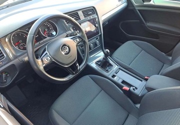 Volkswagen Golf VII Hatchback 3d Facelifting 1.0 TSI 115KM 2019 Volkswagen Golf Trendline 1.0 TSI 110 KM Salon PL ASO VAT23 Benzyna 115KM, zdjęcie 13