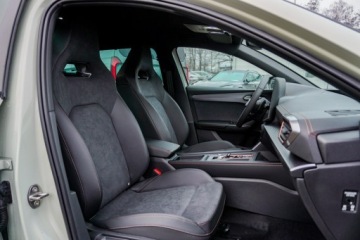 Cupra Leon II Sportstourer Facelifting 1.5 eTSI MHEV 150KM 2025 Cupra Leon Sportstourer 1.5 eTSI 150 KM DSG, zdjęcie 19
