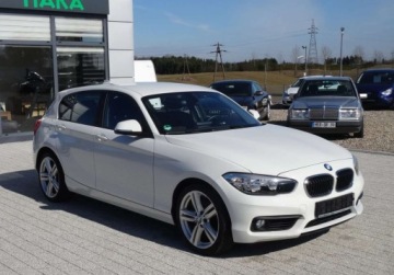 BMW Seria 1 F20-F21 Hatchback 5d Facelifting 2017 118i 136KM 2018 BMW Seria 1 1.5 136KM Super Stan Bezwypadkowy Oplacony Serwis 1.5, zdjęcie 1