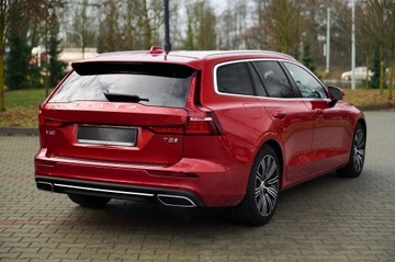 Volvo V60 II  Kombi 2.0 T5 250KM 2019 MEGA KOLOR __JASNE SKÓRY __SUPER PEDANTYCZNY STAN_, zdjęcie 11